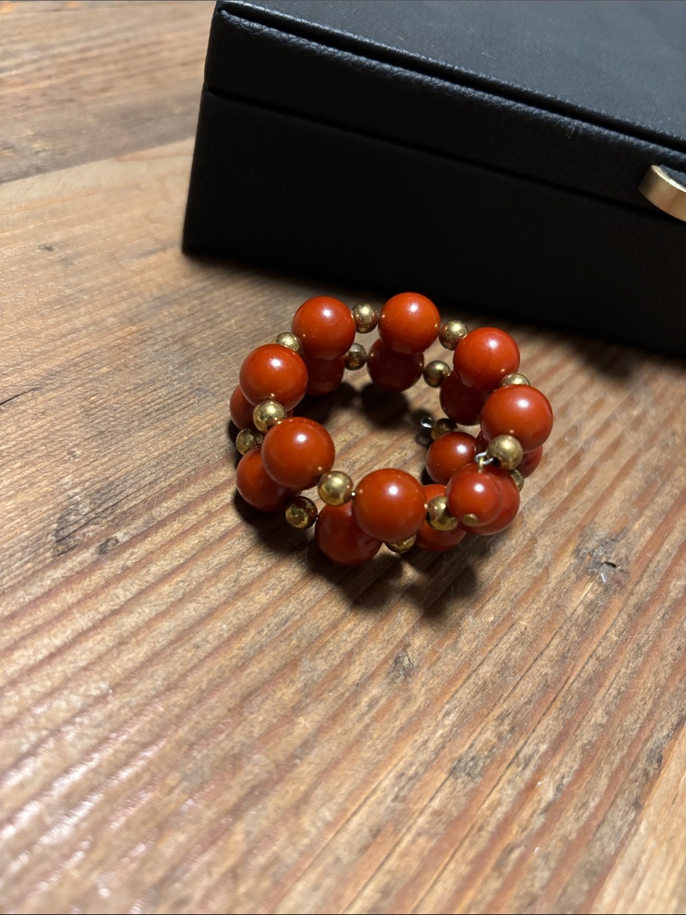 Vintage Bakelite bead bracelet red/brown